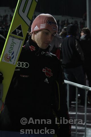 134 Michael Neumayer